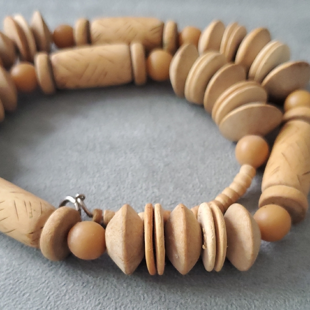 Natural Wood Beaded Necklace - Picture 4 of 6